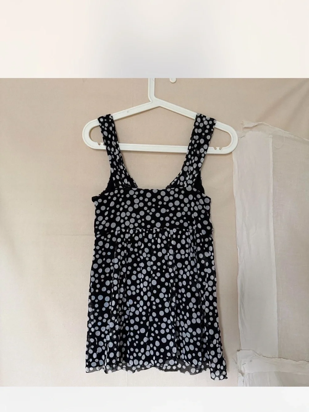 Mesh top - Picture 2 of 8